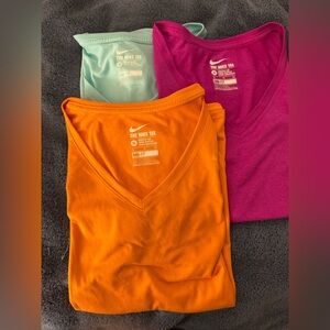 Nike Dri-FIT V-Neck Tees (3) - Orange, Pink, Blue size XL